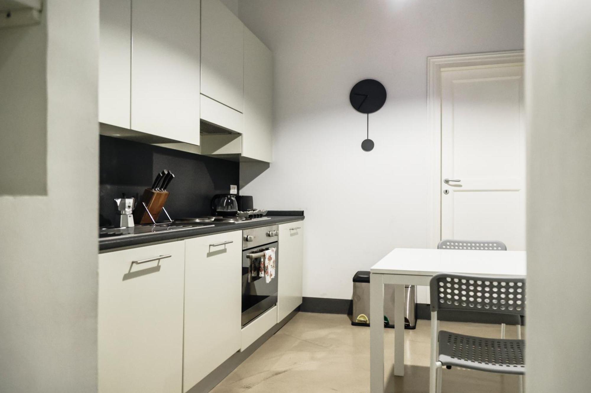 Stylish Roman Loft In Monti Area, Near Colosseum Exterior photo